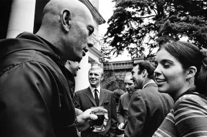 Prints of Actress Vivienne Ventura talks to Yul Brynner (left) with footballers Jimmy Greaves and Bobby Moore (centre) Yul Brynner Prints: Vivienne Ventura at Pinewood Studios Print, 12th July 1966