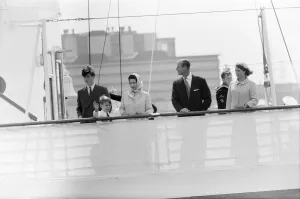 The Royal Family's 1967 Balmoral Holiday Print