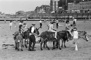 Holidaymakers in Margate, Kent Print 14th July 1966