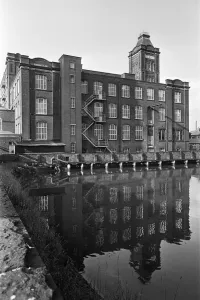 Hawthorn Mill Print, Chadderton, 4th June 1969
