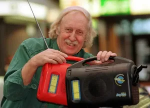 Trevor Baylis in Glasgow: A Print of Innovation