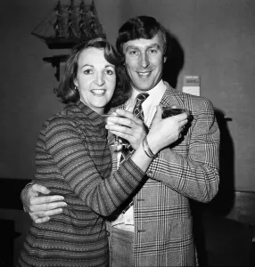 Penelope Keith and Rodney Timpson at Heathrow Airport Print 1978