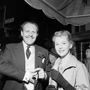 Daily Mirror Debutante Print, 21st May 1957