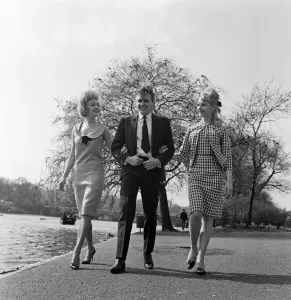 Entertainment In The 1960s Prints: Billy Fury is pictured alongside Jackie Sands and Karen Andrews both aged 21