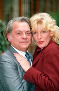 Vintage Celebrity Photos Prints: DAVID JASON AND DIANA WESTON IN PHOTOCALL TO PROMOTE A BIT OF A DO - 29 / 09 / 1989