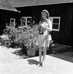 Princess Anne Print in Kenya, 1971
