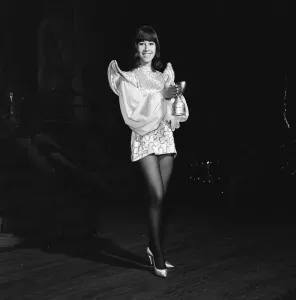 Helen Shapiro Print: Behind-the-Scenes Theatre Photo
