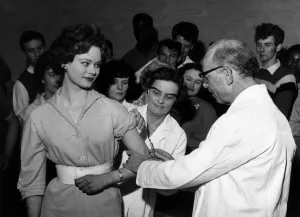 Miss England 1959 Miss Pamela Searle receives her polio vaccination in public to Miss England 1959 Miss Pamela Searle receives her polio vaccination in public to
