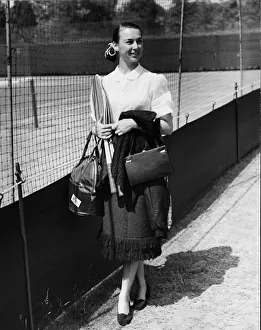 Miss Gussie Moran arrives to play June 1950 in the Kent Lawn Tennis Championships Miss Gussie Moran arrives to play June 1950 in the Kent Lawn Tennis Championships