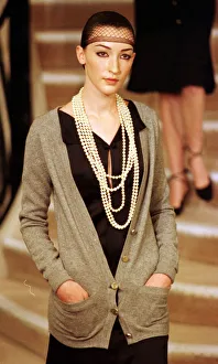 Model wearing Chanel 20 January 1998: wearing hair net Model wearing Chanel 20 January 1998: wearing hair net