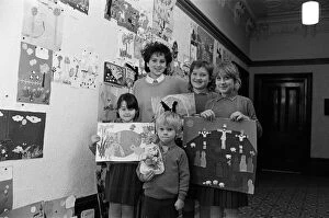 Images Dated 3rd April 1985: Mount School pupils show off their winning entries in the school'