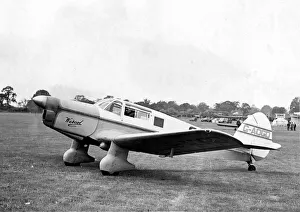 00093 Gallery: Mr. E. Crabtree arrives at Baginton Aerodrome, Coventry