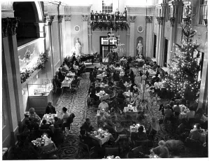 MT0016 Candlelight teas in the Pump Room Restaurant, Leamington MT0016 Candlelight teas in the Pump Room Restaurant, Leamington