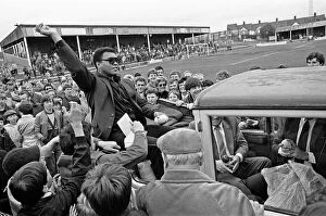 Related Images Collection: Muhammad Ali at Nuneaton. The boxing legend brought his own kind of magic to thrill