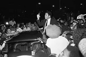 Muhammad Ali speaking to enthusiastic fans in Handsworth Birmingham Muhammad Ali speaking to enthusiastic fans in Handsworth Birmingham