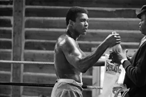 Muhammad Ali training at his camp in Deer Lake Pennsylvania. 23rd January 1974 Muhammad Ali training at his camp in Deer Lake Pennsylvania. 23rd January 1974