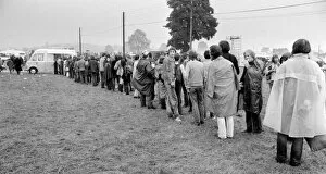 Images Dated 28th June 1970: Music Fans queue for fish & chips at the Bath Festival of Blues & Progressive Music