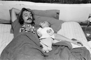 Musician Steve Marriott with his son Toby at their Essex home. 14th April 1976 Musician Steve Marriott with his son Toby at their Essex home. 14th April 1976