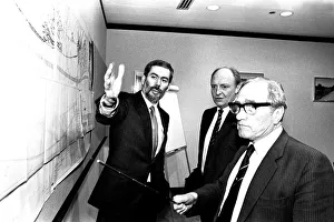 Images Dated 9th January 1987: Neil Kinnock during a visit to Tyneisde 9 January 1987 - Jim Cousins