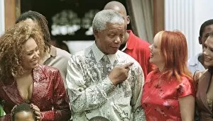Images Dated 1st November 1997: Nelson Mandela South African President meets Spice Girls November 1997 (Ginger Spice