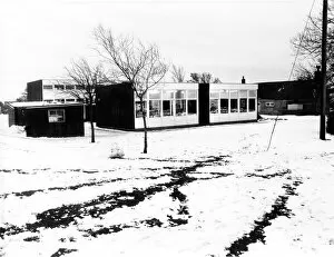 Netherton School pictured in the snow of January 1986. 08 / 01 / 86