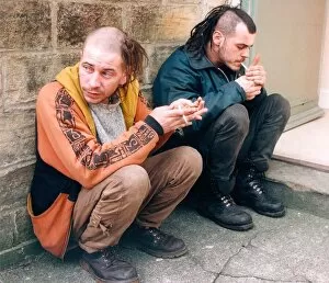 Images Dated 1st April 1996: Two New Age travellers outside Hexham Court to hear the result of a hearing in April 1996