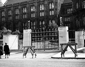 The new Memorial Gates at Glasgow University. They were presented to the University by The new Memorial Gates at Glasgow University. They were presented to the University by