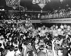 Images Dated 13th February 2013: New Years Eve 1965 The dance floor at the Lacarno Ballroom in Coventry