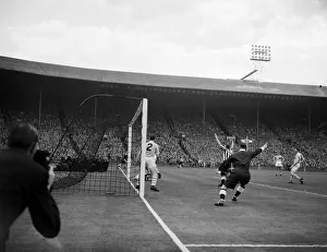 00614 Gallery: Newcastle 3-1 Man City, FA Cup Final, Wembley Stadium, Saturday 7th May 1955