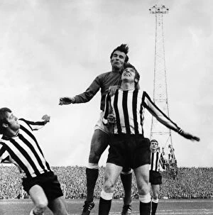 Newcastle United Gallery: Newcastle United 2-0 Rangers, Inter-Cities Fairs Cup Semi Final, 2nd Leg