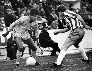 Newcastle United Gallery: Newcastles Howard Gayle is on the ball as he comes up against Sheffield