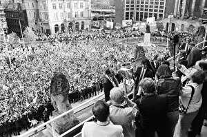 Images Dated 8th May 1982: Newly crowned European champions Aston Villa, parade the European Champions Cup trophy to