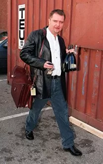 Images Dated 13th February 1996: Nigel Martin Smith, manager of pop group Take That, pictured leaving news press