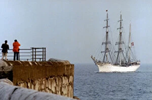 Images Dated 22nd September 1989: Norways oldest square rigger The Statsraad Lehmkuhl seen here off the South Gare