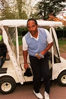 Images Dated 12th May 1996: OJ Simpson ready to play some golf