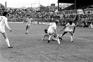 Old Ham v. Everton. August 1981 MF03-03-028 *** Local Caption *** Pre-Season Friendly