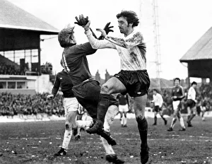 Oldham V Bolton. Holding hands are Oldham keeper John Platt and Bolton' Oldham V Bolton. Holding hands are Oldham keeper John Platt and Bolton'