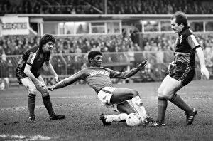 Images Dated 7th February 1981: Oldham v. Bristol. R. Febuary 1981 MF01-25-027