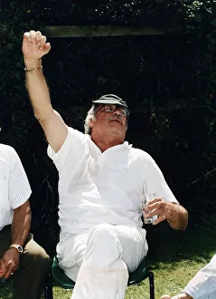 Images Dated 27th July 1992: Oliver Reed actor at Bobbie Parks benefit cricket match in Odiham in Hants