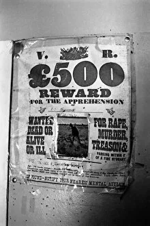 Images Dated 12th April 1977: Outback: Rural: Marble Bar Western Australia: A wanted notice in the 'Ironclad'
