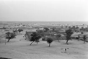 Timbuktu Collection: The outskirts of Timbuktu bordering the southern edge of the Sahara Desert