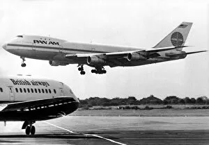 A Pan Am Boeing 747 Jumbo Jet airliner. 05 / 07 / 1977