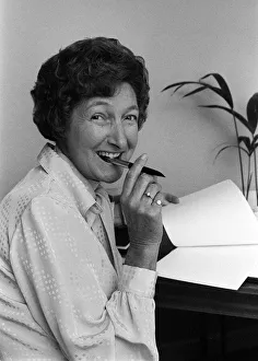 00150 Gallery: Pat Coombs Actress