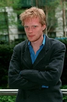 Images Dated 21st April 1998: Paul Bettany Actor April 1998 Who is staring in Linda La Plante