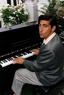 Images Dated 9th July 1992: Paul Carofotes actor Knotts Landing playing the piano on the terrace at the St James club