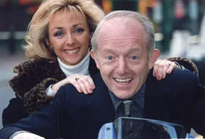 01478 Gallery: Paul Daniels and Debbie McGee at press call - February 1994