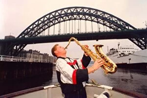 Images Dated 1st October 1990: Paul Gascoigne (Gazza) promoting his version of Fog on The Tyne. 1st October 1990