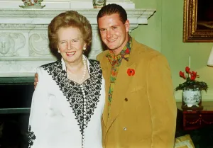 Images Dated 30th October 1990: Paul Gascoigne with Margaret Thatcher at number October 1990