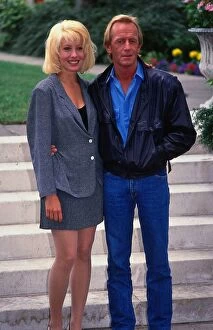 Paul Hogan actor June 1988 With actress Linda Kozwolski