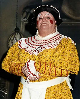 Paul Shane actor and comedian As Widow Twankey in the Pantomime December Paul Shane actor and comedian As Widow Twankey in the Pantomime December